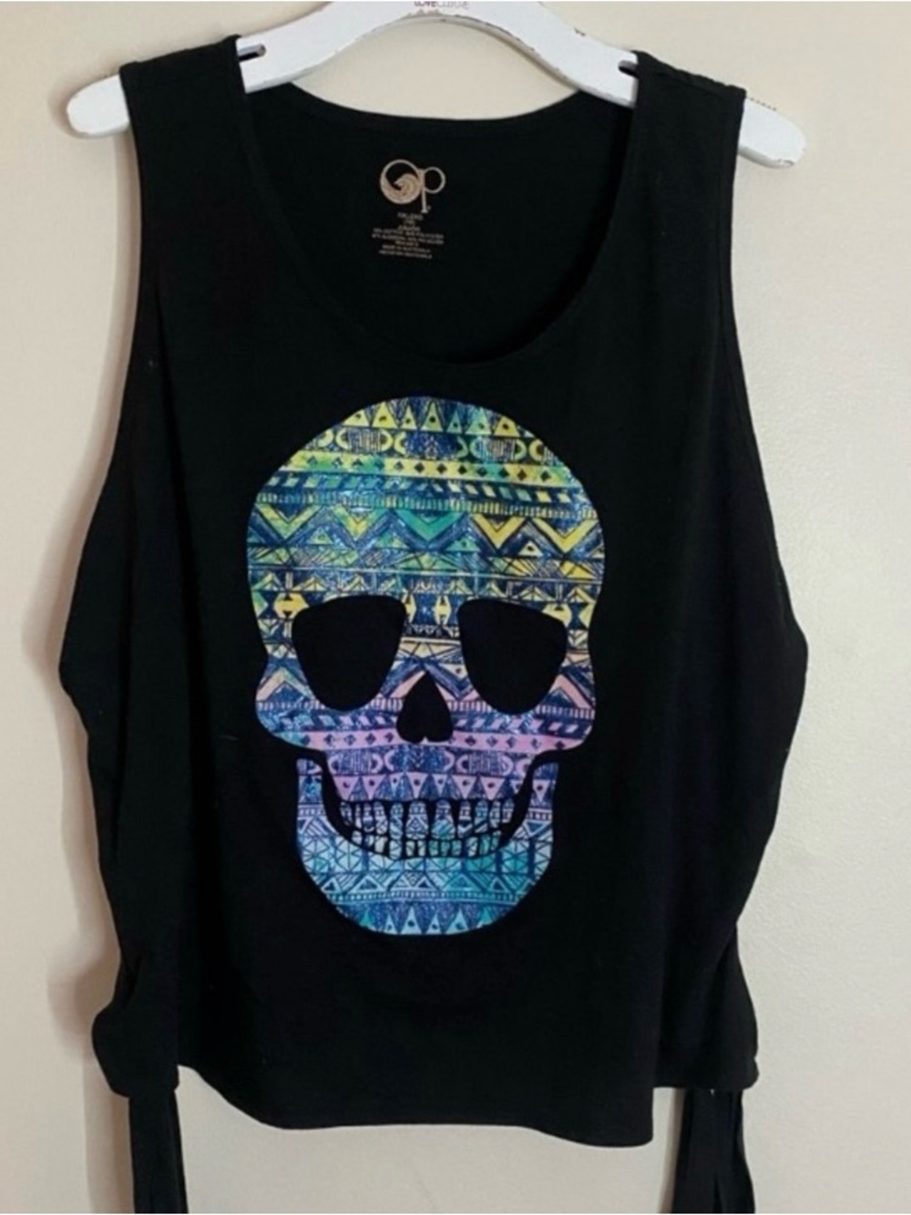 Gothic OP Black Junior Tank Top with pastel Skull Print